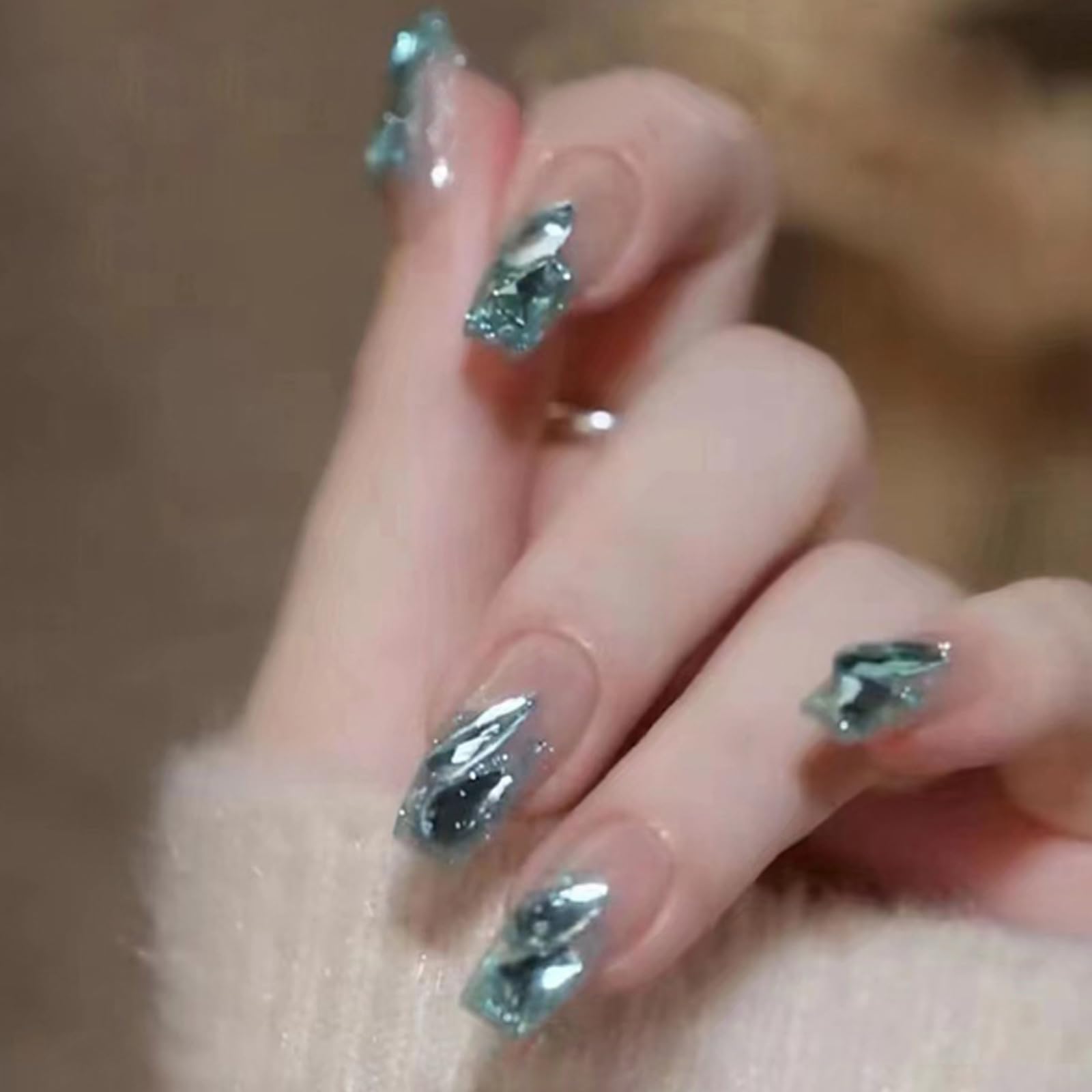 Amazon | HAPVITAL 24枚入り ネイルチップ ァーで魅せる春夏のトレンド